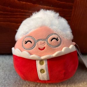 🧑‍🎄 4.5” Nicolette Squishmallow